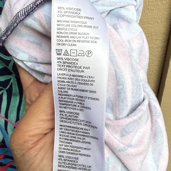 EUC Tommy Bahama Tulum Trance short dress in XL. - Picture 3 of 7